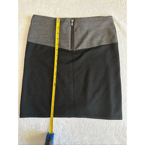 Akela Key black and charcoal skirt size M - Picture 11 of 13